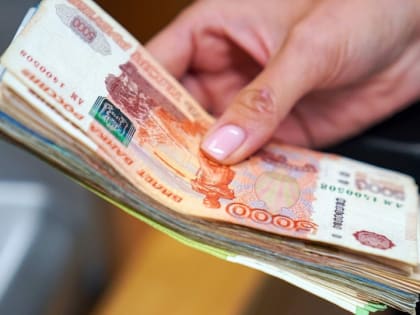 Зарплатные предложения в России выросли почти на 19%