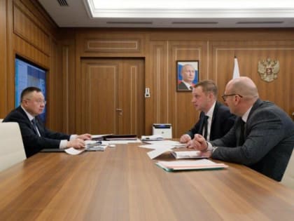 Губернатор встретился с Министром строительства и ЖКХ РФ Иреком Файзуллиным