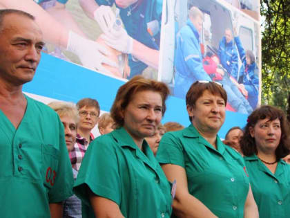 Володин потребовал решить проблему с выплатами «скорой» во всей Саратовской области