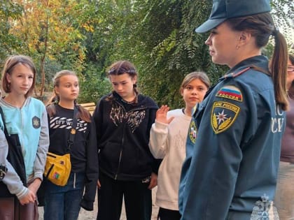 Героизм детей: как девочки спасли пенсионерку из огня