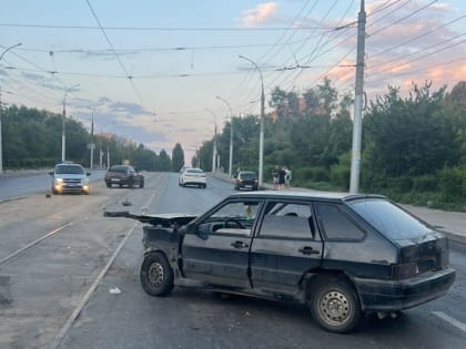 После ДТП в Заводском районе госпитализировали пассажирку