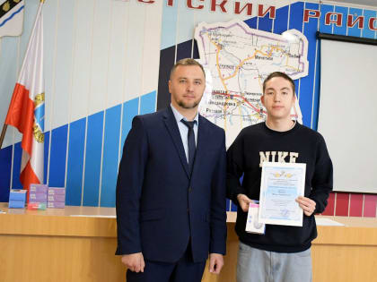 Заместитель главы администрации района по вопросам ЖКХ Игорь Калагарцев провёл заседание межведомственной комиссии по профилактике правонарушений и преступлений