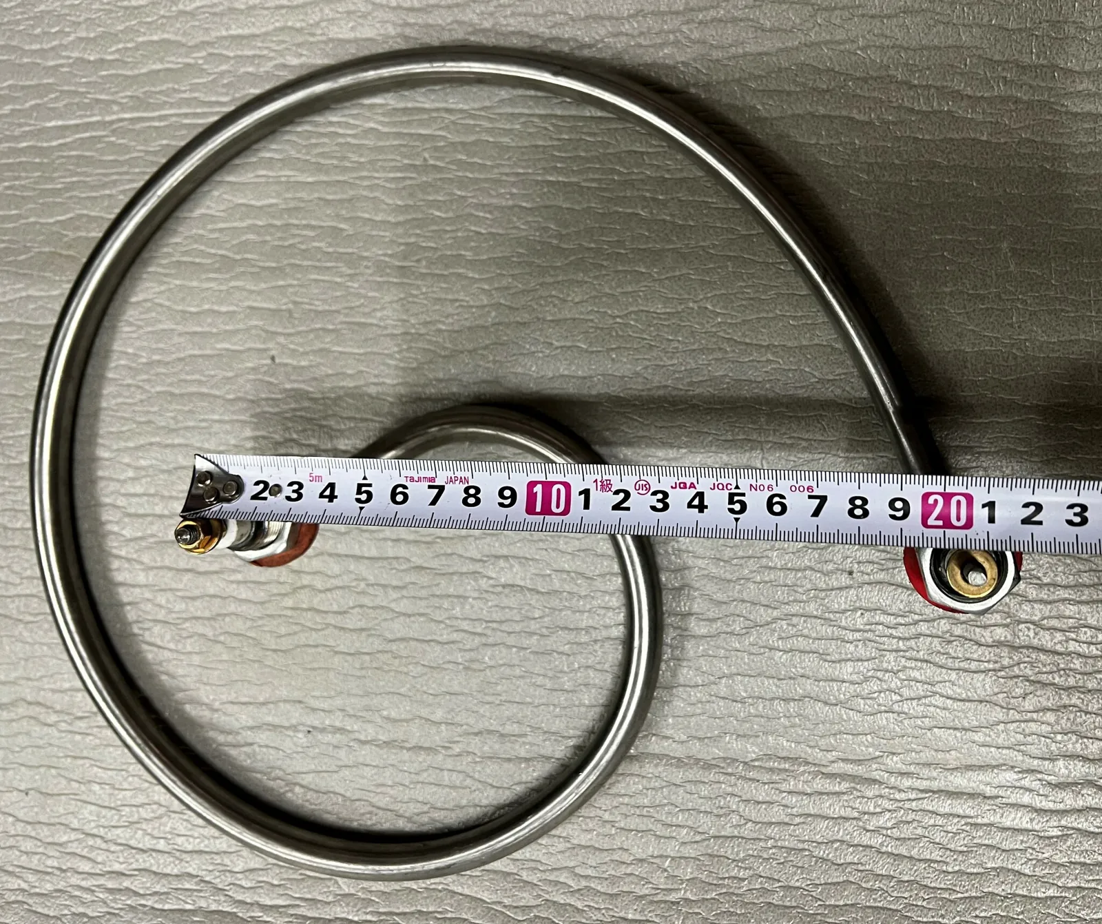 ДУГУЙ ХЭЛБЭРИЙН УСАН ТЕНЬ /220V 30см/