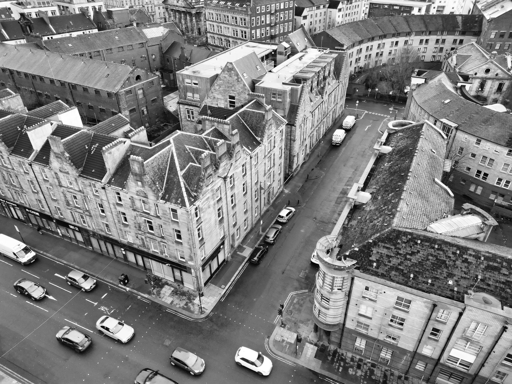 Specialist Lender Greenlights Glasgow Flat Above Pub
