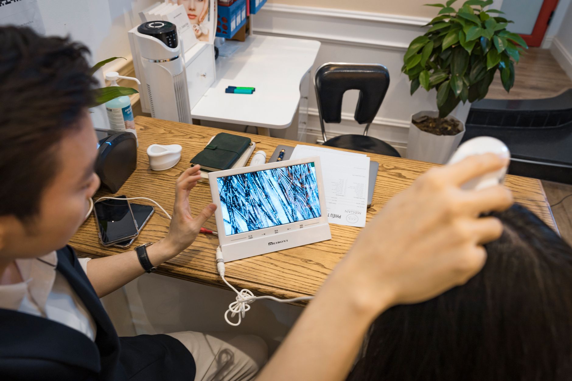 Neurofeedback vs. Biofeedback: What’s the Real Difference?