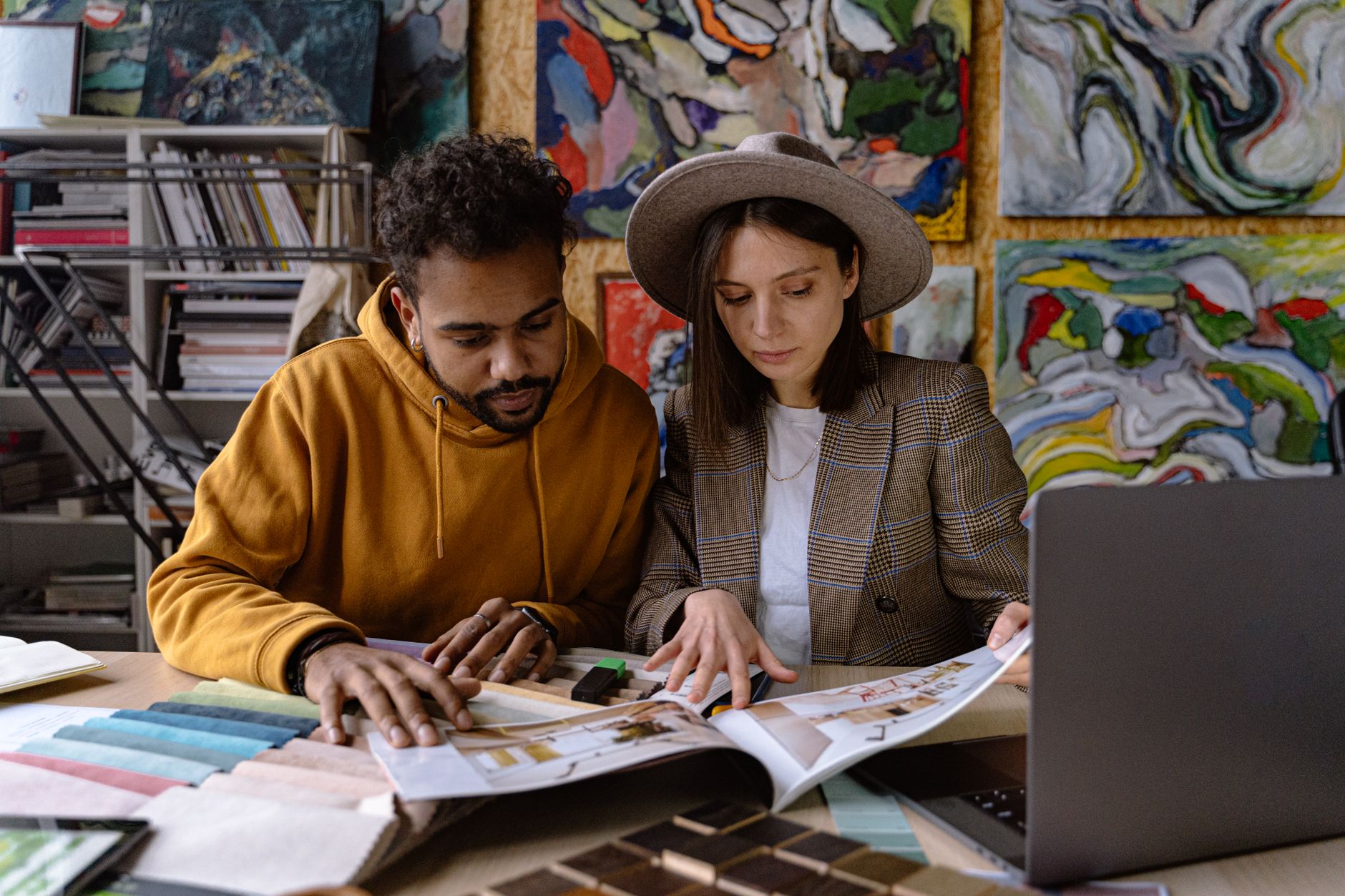 The Importance of Hiring a Professional Interior Designer