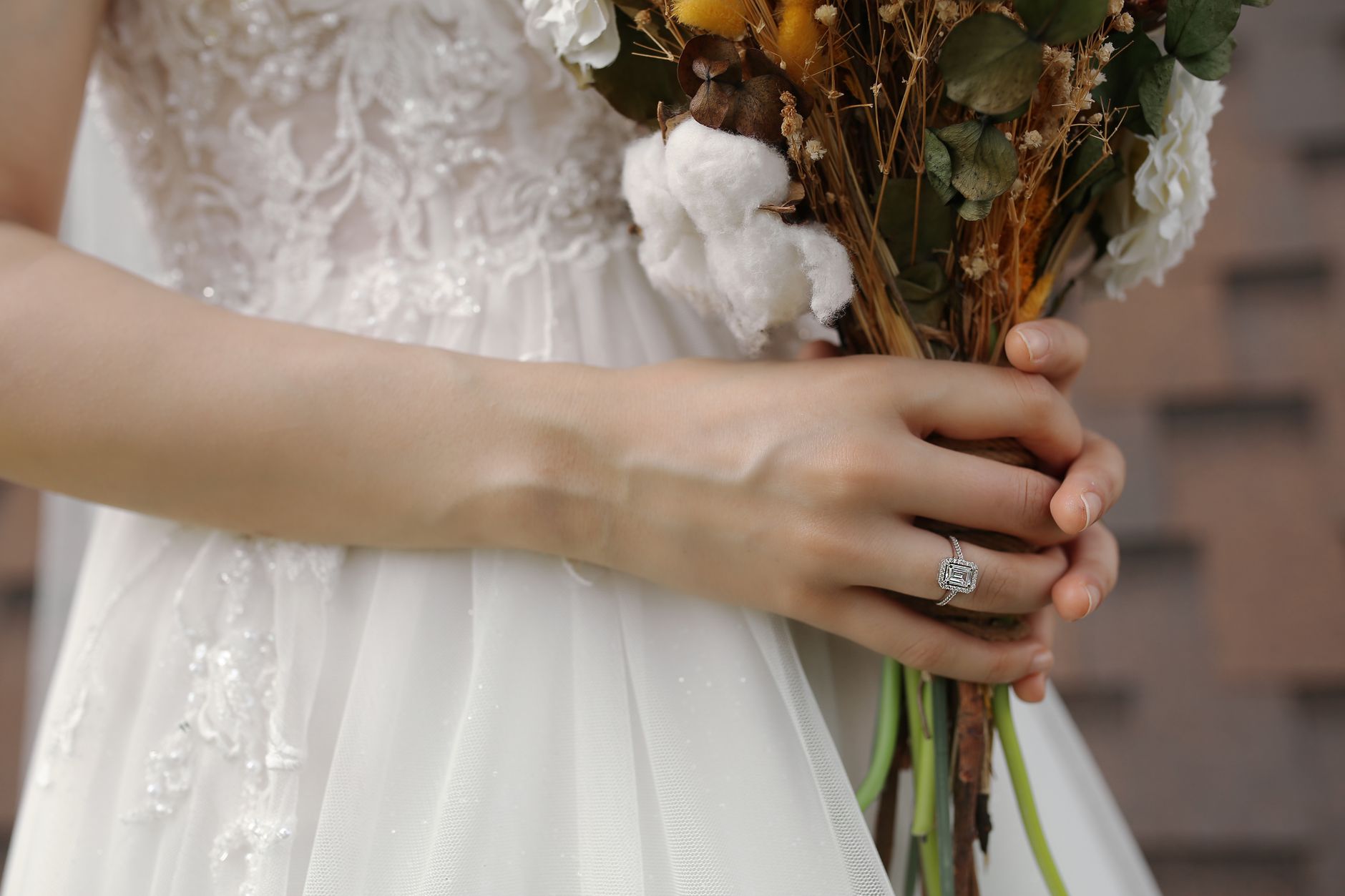 Top Tips to planning a wedding with a uk lab diamond