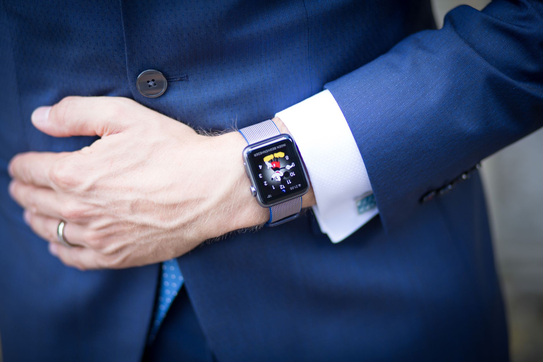 How Smartwatches Can Compliment You As A Businessman