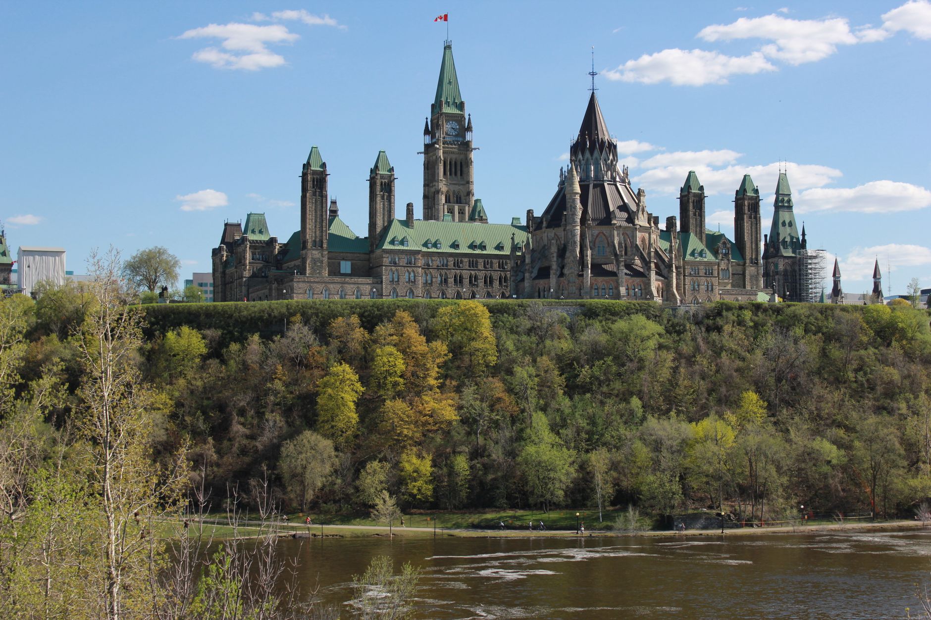 Canada Takes Lead in Tourism Revival