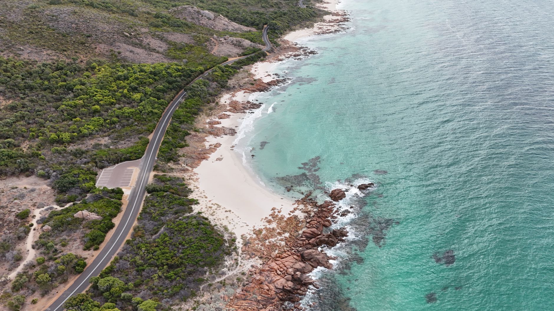 Western Australia Helps Cyclone Affected Travelers