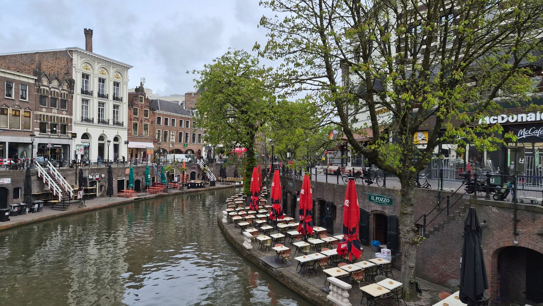Discover the charm of a canal cafe on the Prinsengracht