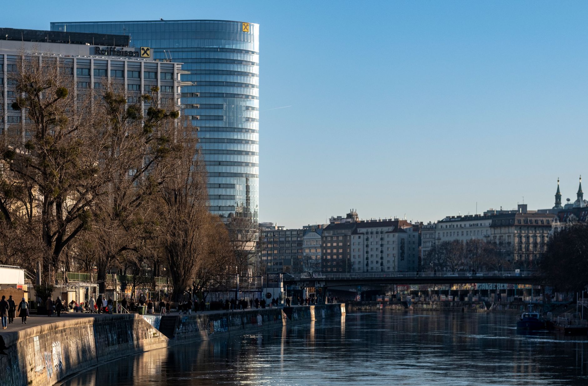 XTransfer marks European milestone with strategic banking partnerships