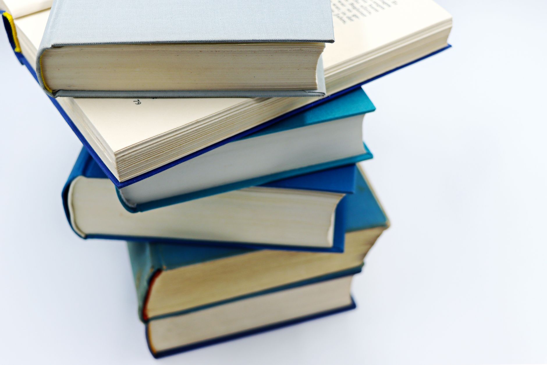 WHAT ARE THE PROS AND CONS OF E-BOOKS?