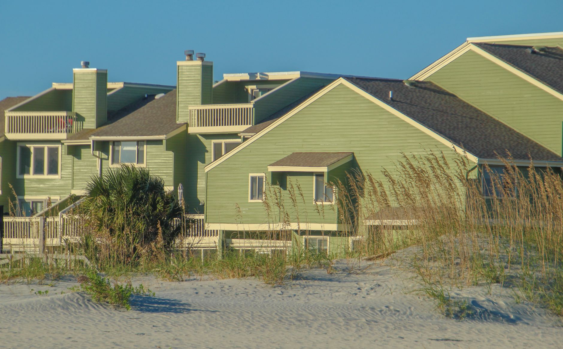 Including Internet for Rental Properties: Evaluating Efficiency and Cost Strategies