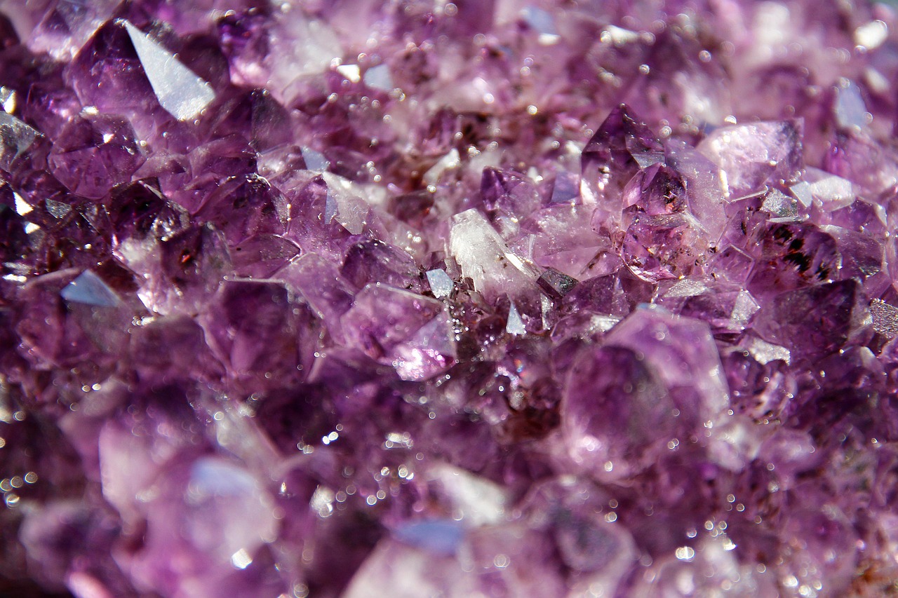 Sustainable Sparkle: Choosing Lab-Created Diamonds for Your Engagement Ring