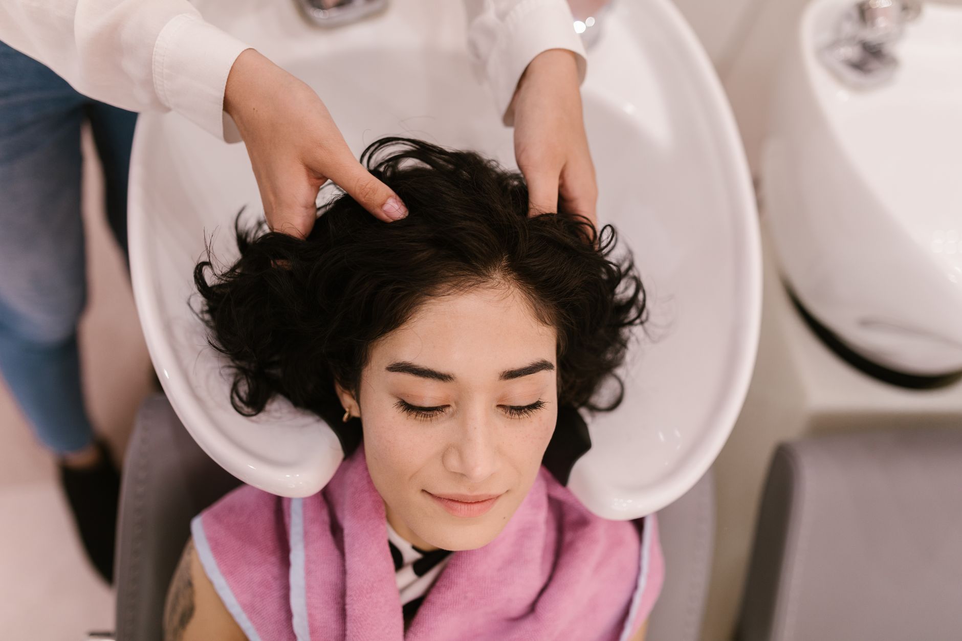 Japanese head spas charm the world