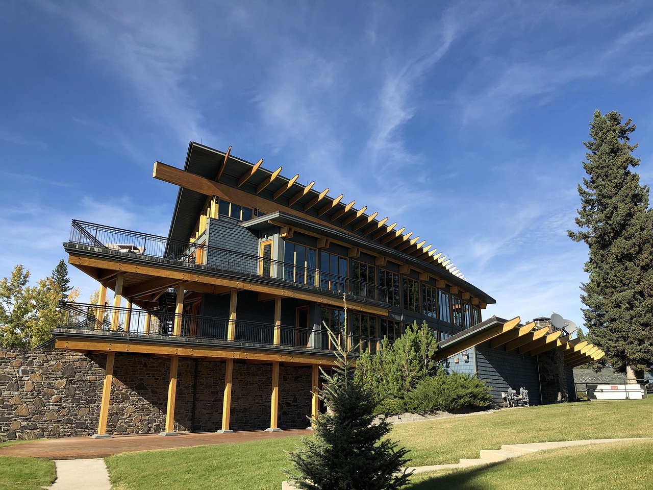 Couple Leaves Suburbs for Boutique Hotel Retreat