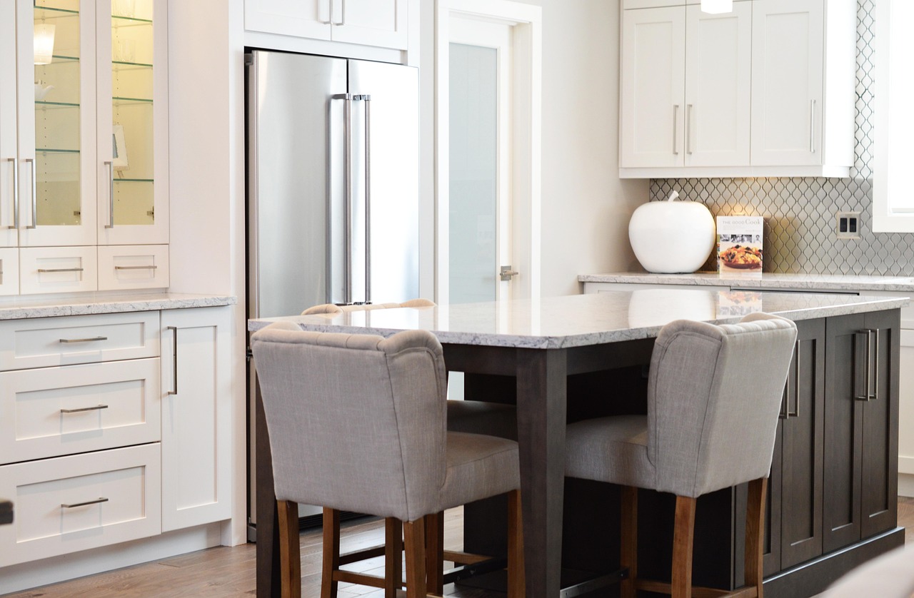 Waterfall Kitchen Islands Offer Style and Function