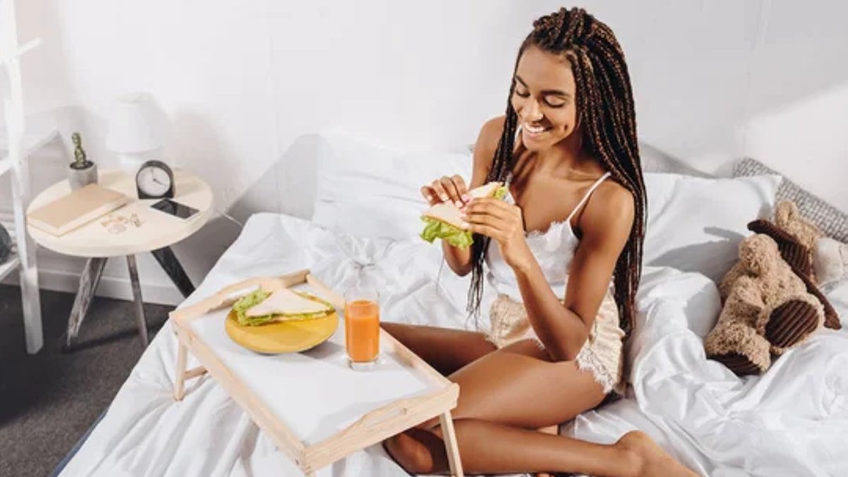 Best Foods to Eat Before Sleeping Tonight - sleeping foods