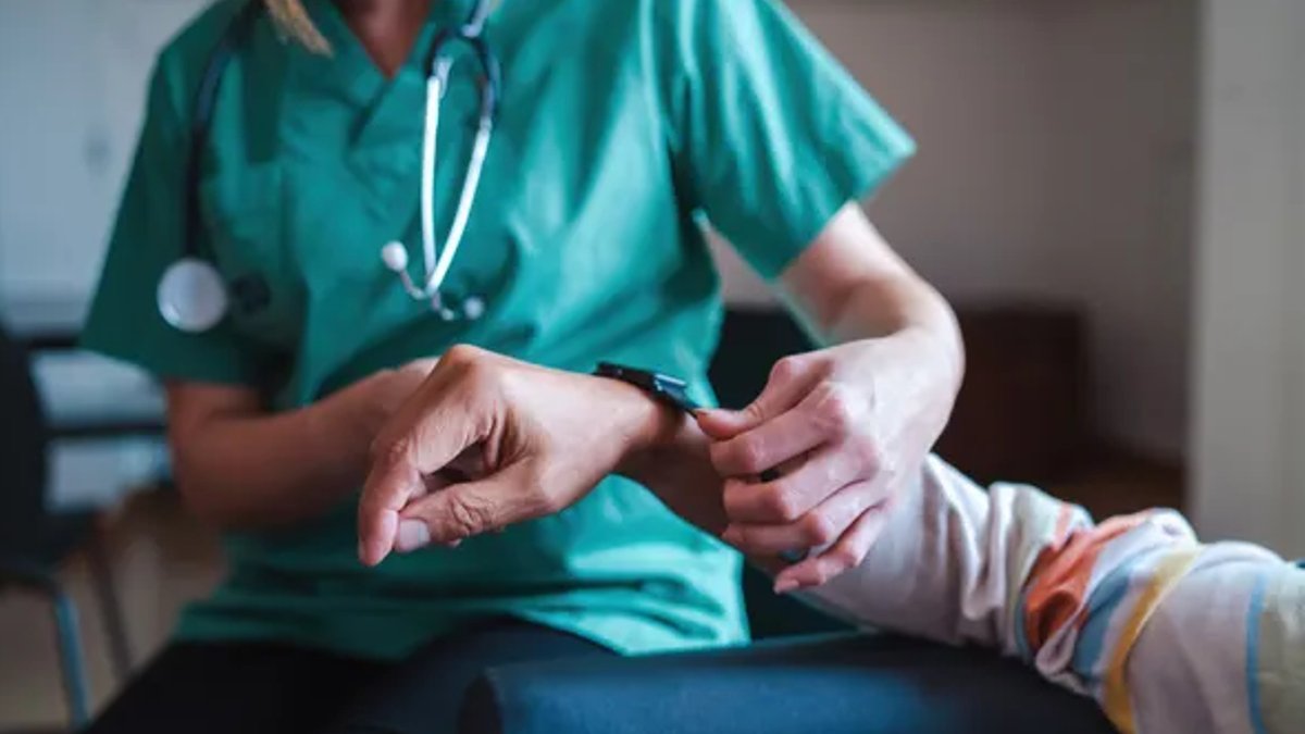 FDA Sets Guidelines for Wearable Technology - wearable technology