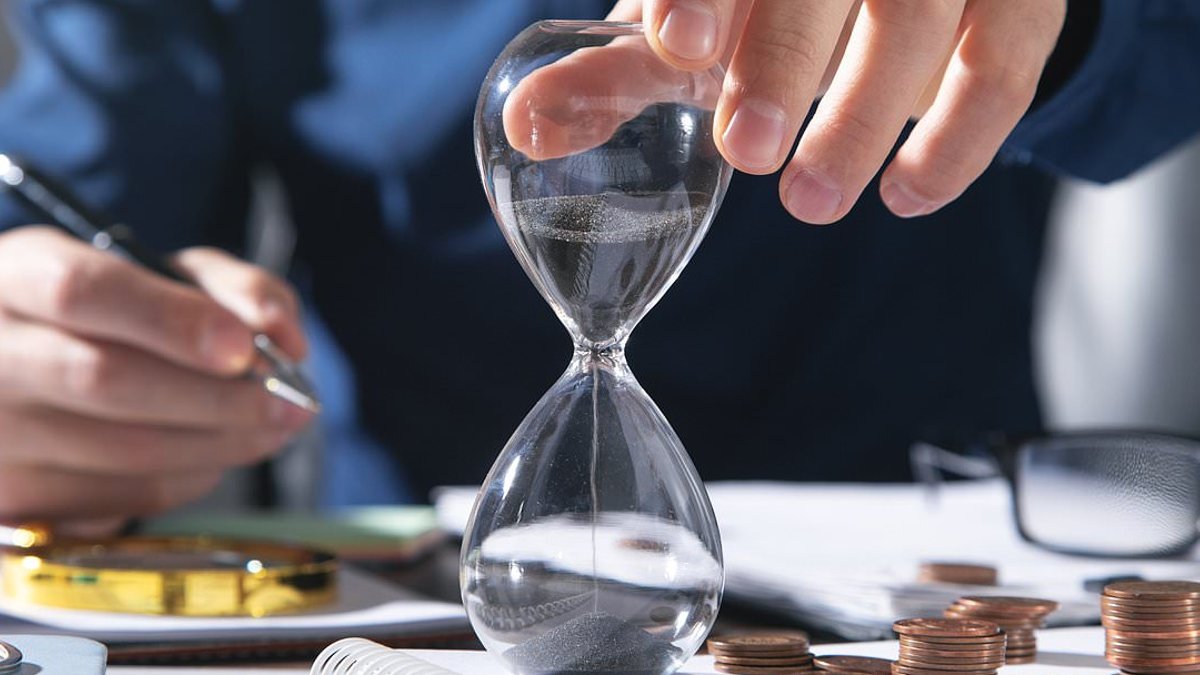 Is your pension being lifestyled before retirement Is your pension being lifestyled before retirement - pension lifestyling