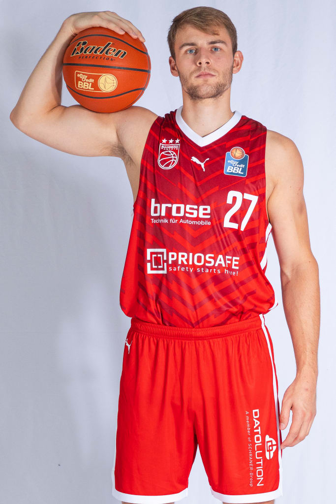 Bamberg basketball roster on sale