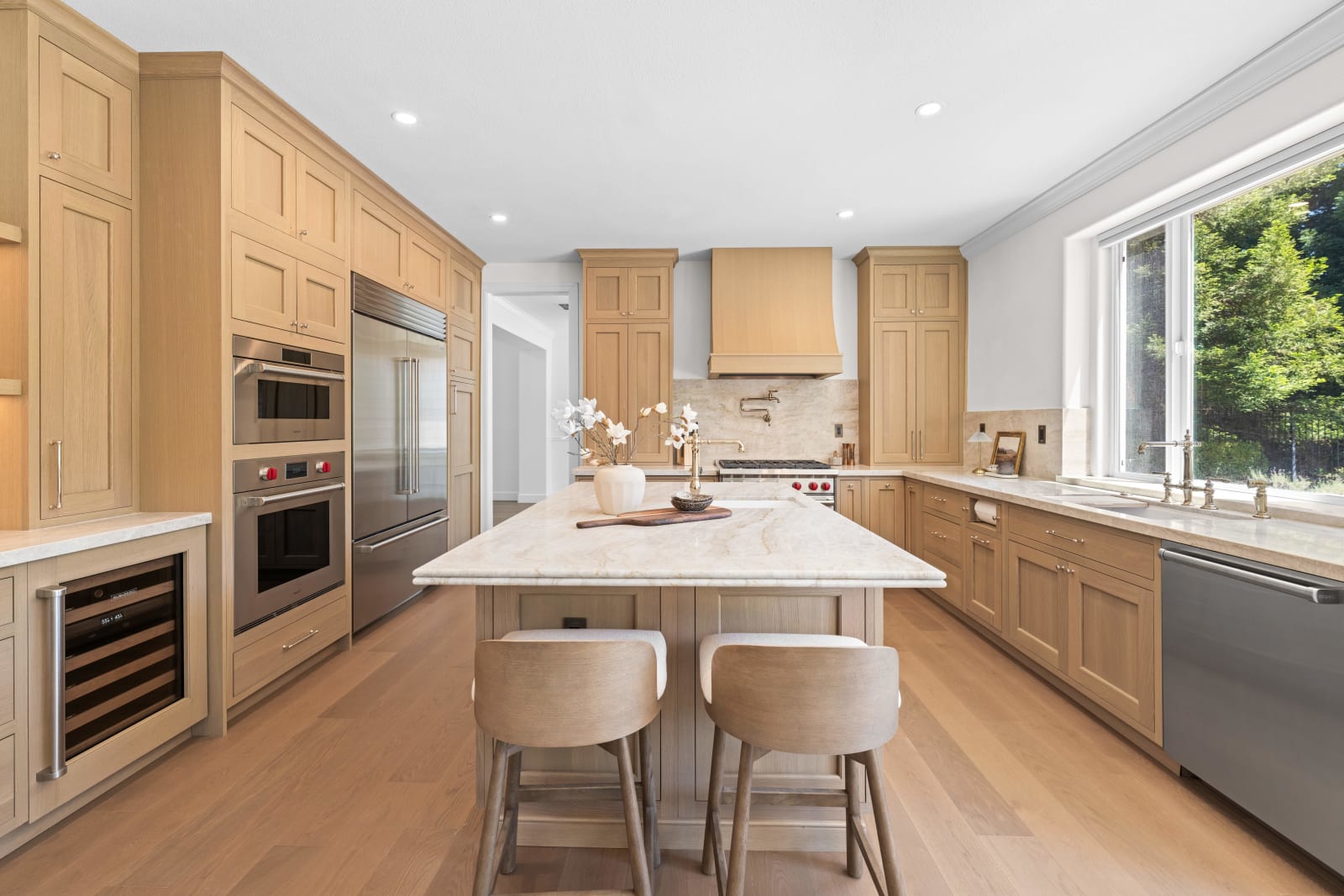 Kitchen remodeling design by Y Group Remodeling 1