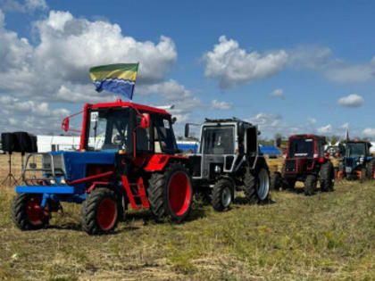 Экстремальные гонки на тракторах: Чемпионат механизаторов в Самаре