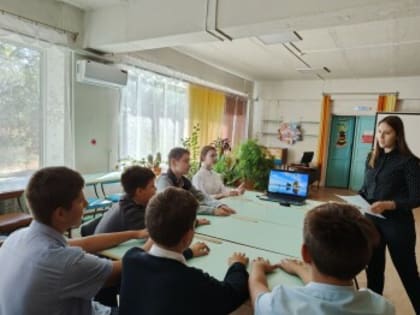 Литературная интуиция: игра для юных эрудитов в Ремонтном