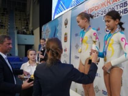 Соревнования по прыжкам на батуте в Оренбурге