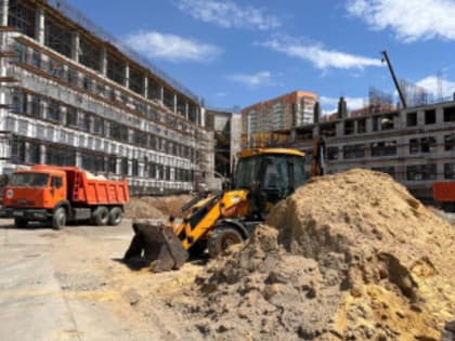 В микрорайоне «Суворовский» Ростова-на-Дону продолжается строительство двух крупных школ