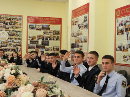 О проведении брифинга «На службе народу и закону»