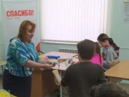 Мастер-класс, приуроченный к Международному женскому дню, прошел в клубе «Папа особого ребенка»