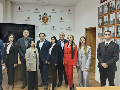 Новые адвокаты Ростовской области приняли присягу