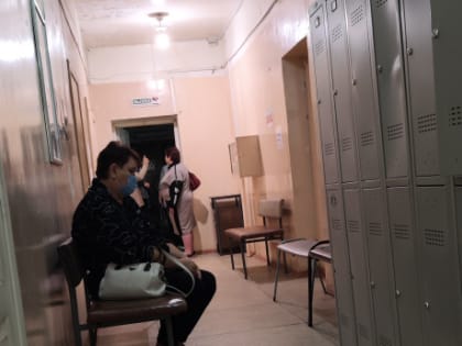 Карантин по гриппу и ОРВИ введен в медучреждениях Ростовской области