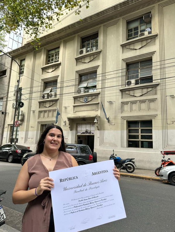 Retrato profesional de la Lic. Ornella D’Alicandro