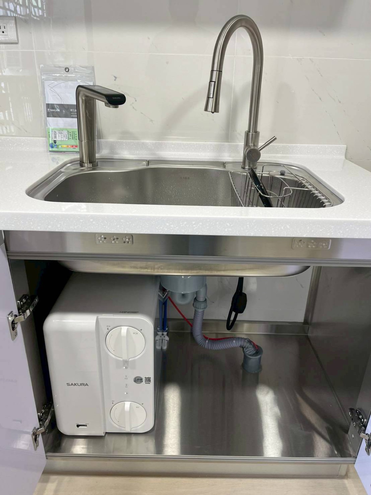高雄楠梓秀群路 櫻花廚下RO淨水器 櫻花飲水龍頭安裝完工實照