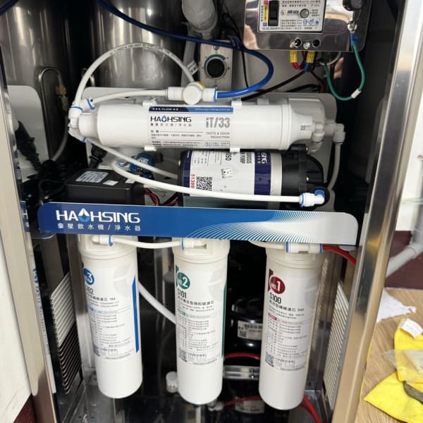 落地型飲水機完工案例封面：台中西屯 豪星 HM-1687 落地型飲水機 安裝完工實照