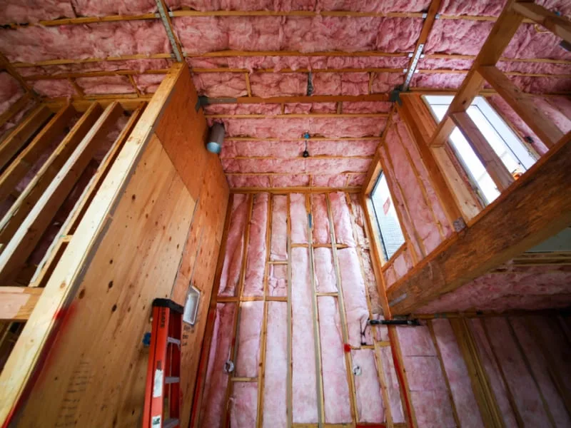 Uso y aplicación de aislhogar