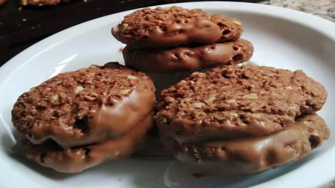Indulge in Homemade Romany Creams: The Ultimate Recipe for a Delicious Treat