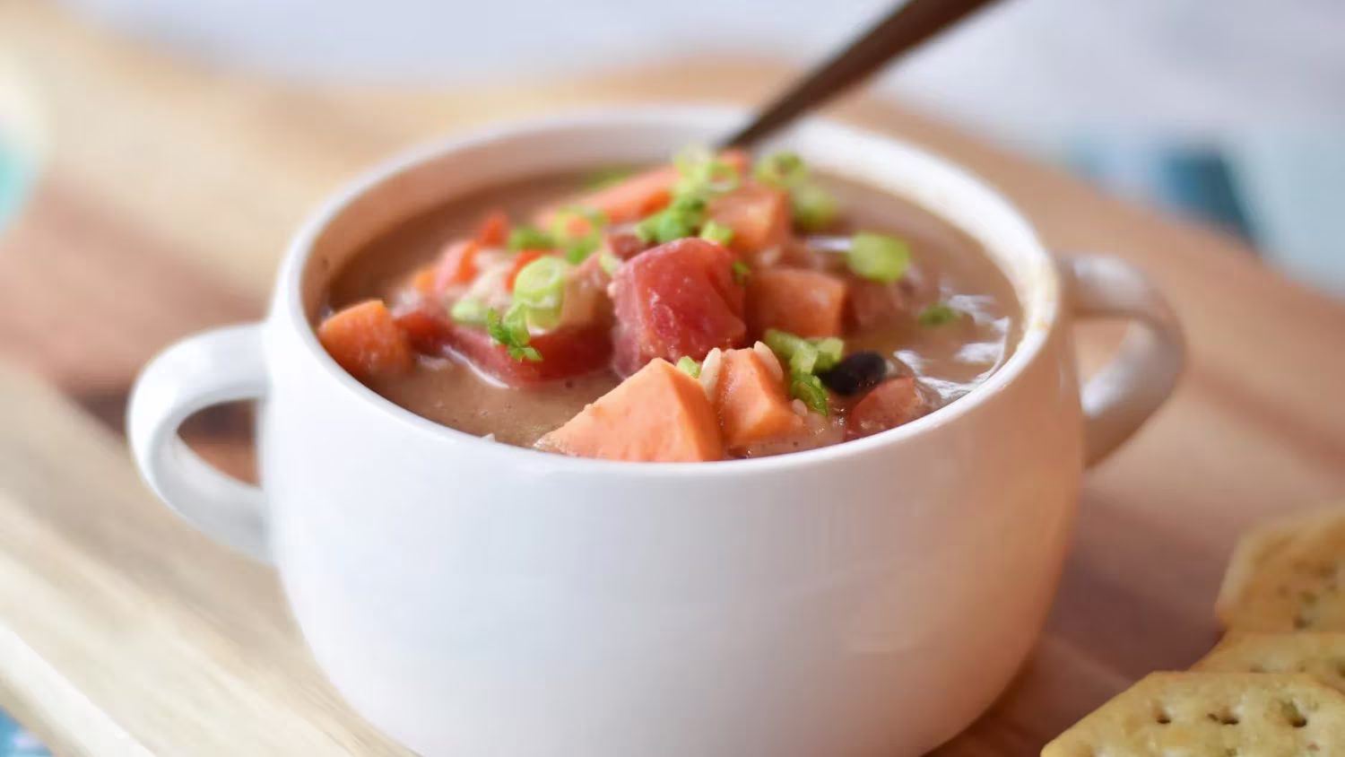 Delicious South African Lamb Potjie: A Slow Cooker Recipe to Savor