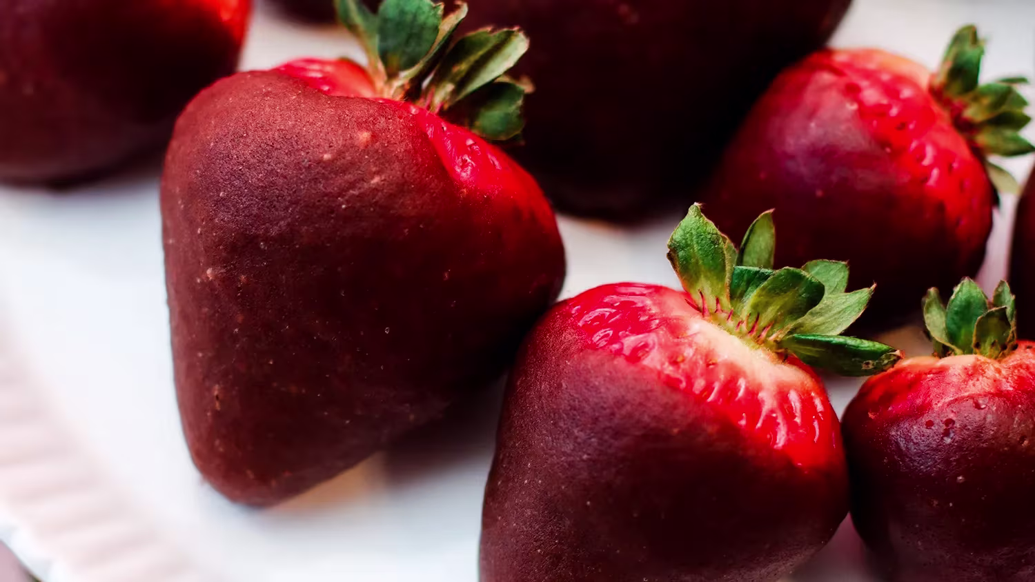 Step by Step Instructions For carob covered strawberries recipe