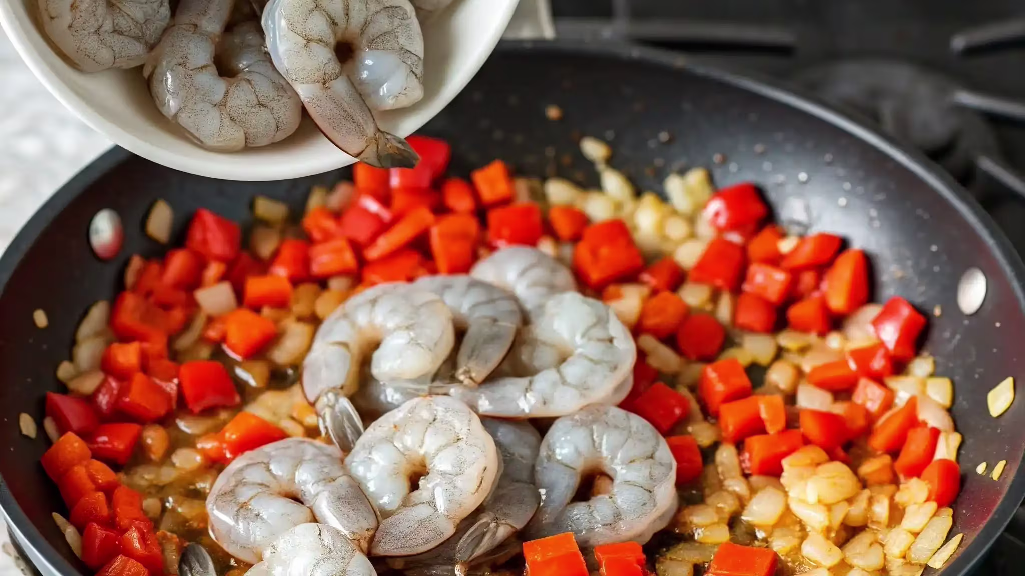 Delicious Shrimp and Grits Recipe with Rotel: A Southern Comfort Classic