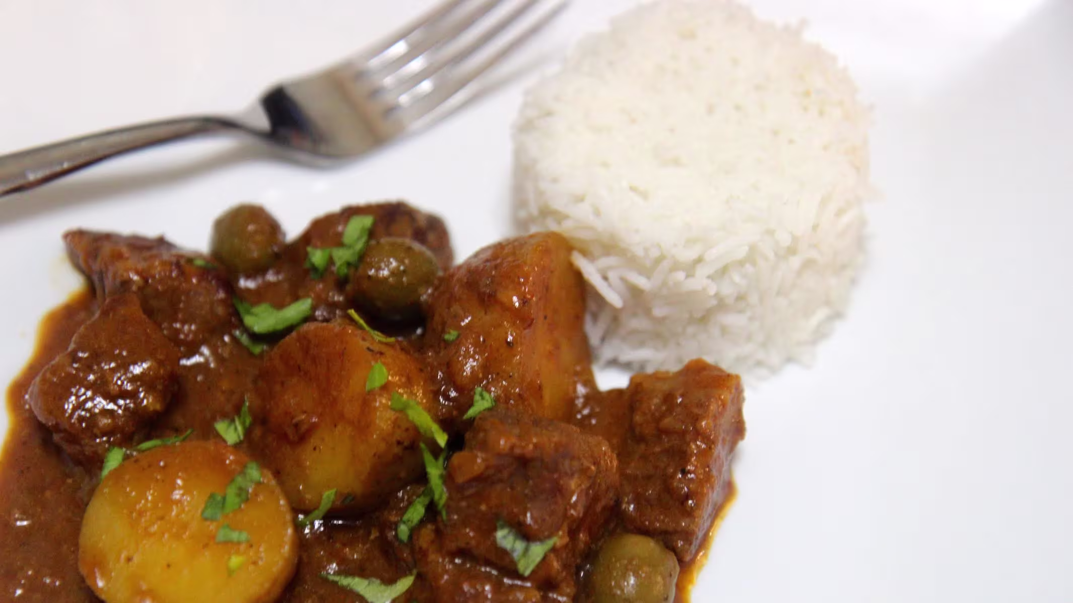 Dietary Considerations of carne con papas recipe