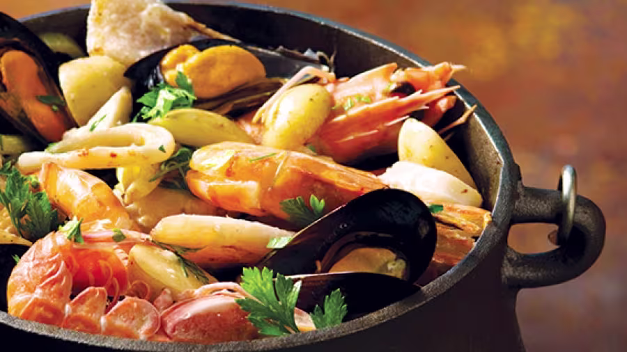 Dietary Considerations of seafood potjie recipe