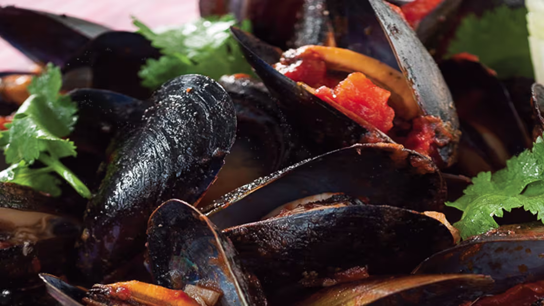 Step by Step Instructions For chilli mussels recipe