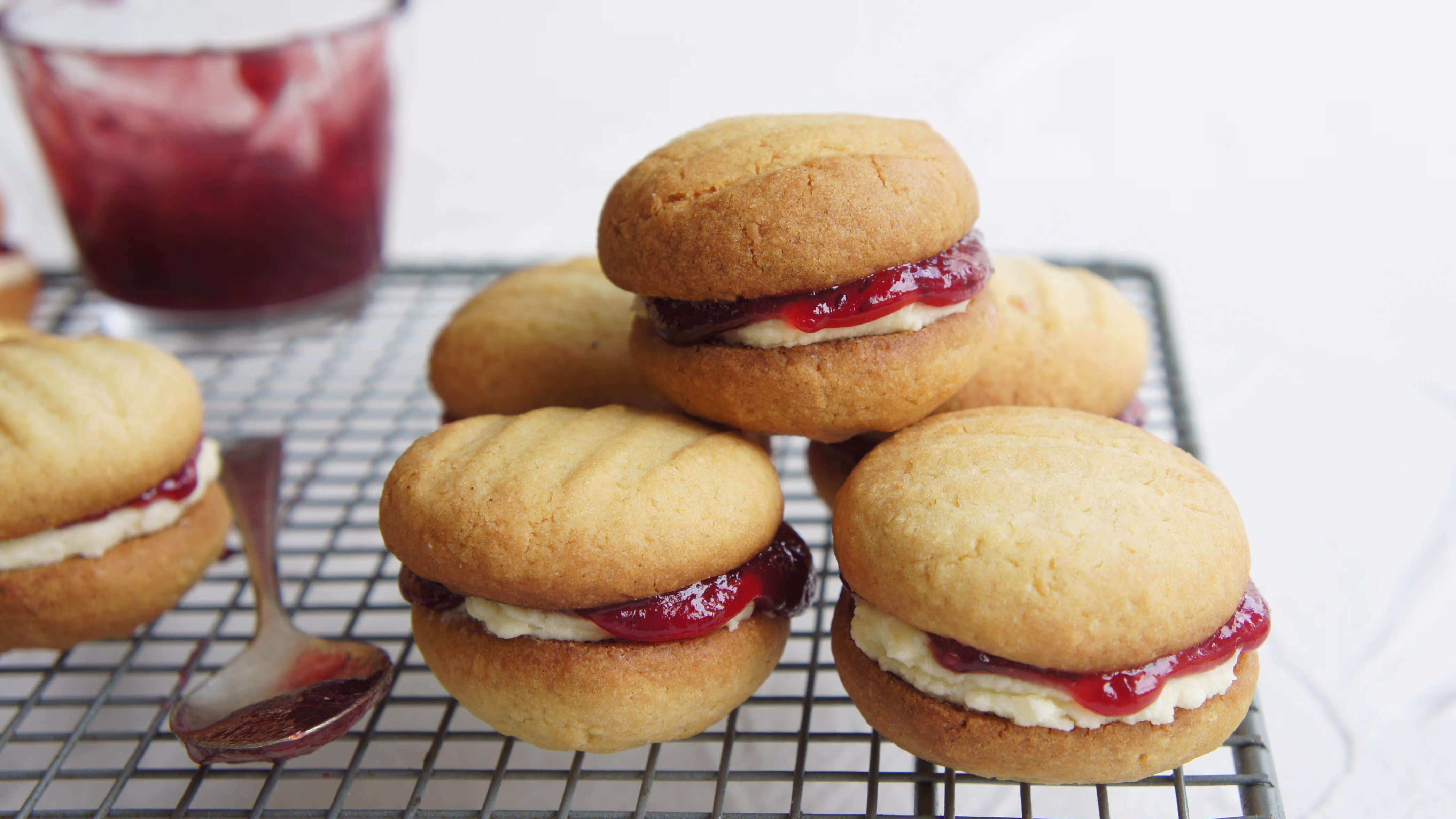 Indulge in Homemade Monte Carlo Biscuits: A Delightful Recipe You Must Try!