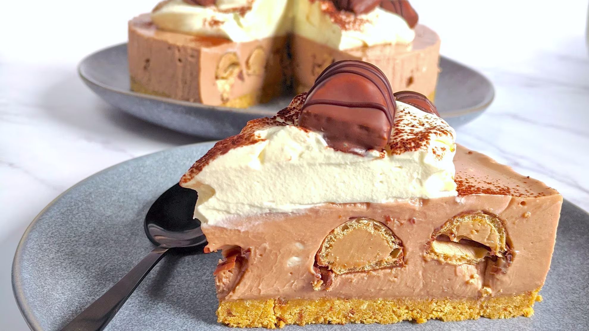 Dietary Considerations of kinder bueno cheesecake recipe
