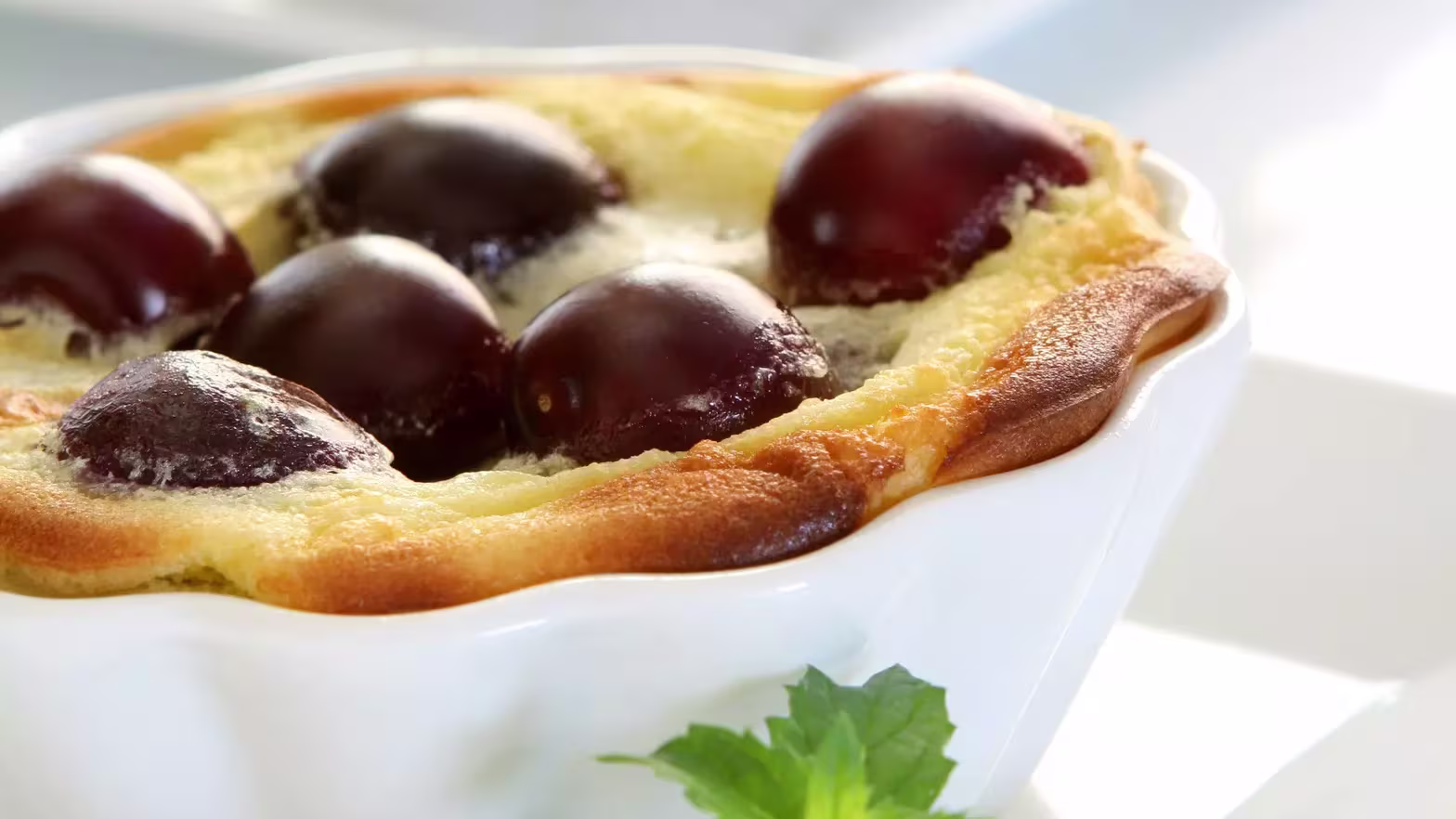 Dietary Considerations of amarena cherries in syrup baking recipe