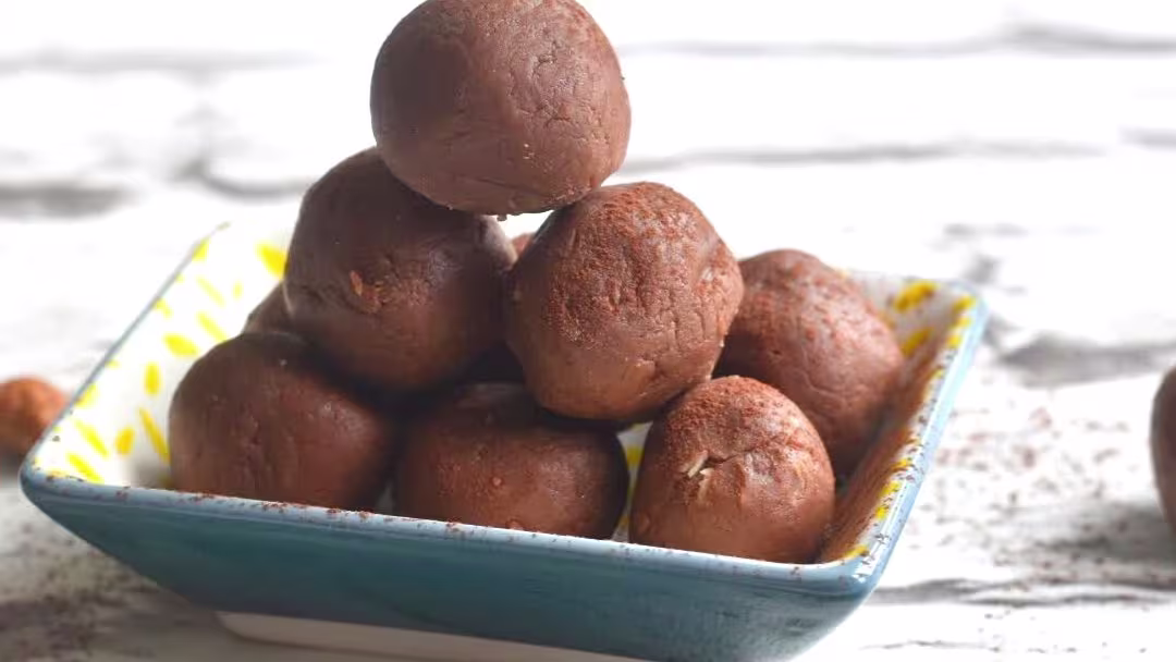 Dietary Considerations of chocolate laddu recipe